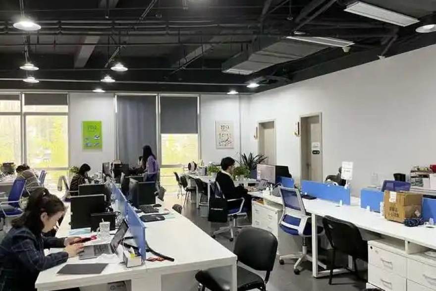 搜球吧十月足球观察：五大联赛赛程密度与轮换节奏